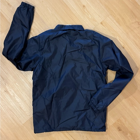 Champion button up windbreaker jacket - Picture 5 of 8